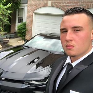 Meet your Posher, Charles